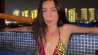 picked up katty west in pool, she made me cum quick 😍