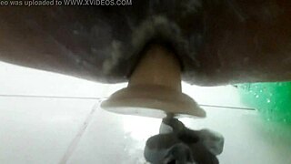 Pajeandome Con Mi Consolador En La Ducha