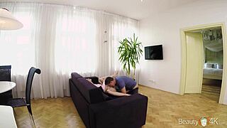 Crystal Greenvelle gives an amazing blowjob in POV 😍