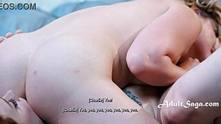 Siri Dahl and Charlie Forde explore new curves in lesbian muff diving