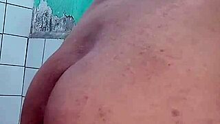 de ma�ana es relajante estimularse el culi con detalles espec�ficos de acci�n gay