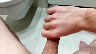 Young amateur masturbates to huge orgasm and cum