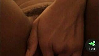 morena de fuego seductively masturbates for you