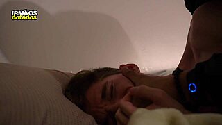 O Invasor Dotado Fode o Rabo do Novinho com Força