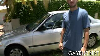 Check out these free gay sex photos.