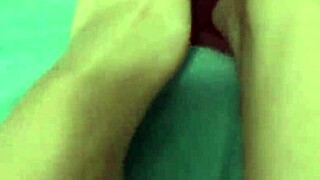 check out my sexy latina feet, wanna see more?