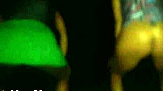 Dancei Pelada Na Rua E O Corno N�o Resistiu De Tes�o E Me Fudeu No Cap� Do Carro