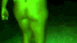 Dancei Pelada Na Rua E O Corno N�o Resistiu De Tes�o E Me Fudeu No Cap� Do Carro