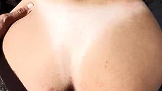 Quick pounding with hot teen on public beach