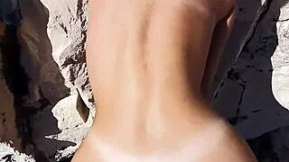 Quick pounding with hot teen on public beach