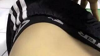 Chatting about gay experiences on Blued app