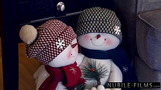 Sexy Santa Eats Teen Pussy!
