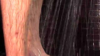 Hunky Gordon Grant and Sexy Jay Sheen in Steamy Shower