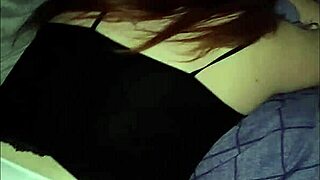 Encuentro a mi cu�ada b en su habitacion termino follandomela y corriendome en su boca la muy puta me pide mas y mas blowjob porno hd latina puta cachonda corrida en la boca pov