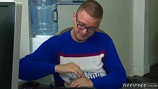 i hotly fuck gay actors in movietures on homosexual holiday