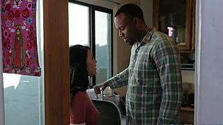 Plump black pornstar gets banged hard 😍