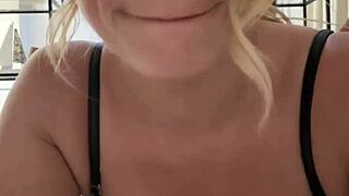 My Tinder Date Gave Deep Throat and Quick Hotel Fuck