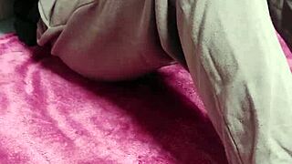 Oil Pleasure With Real Amateur Orgasm