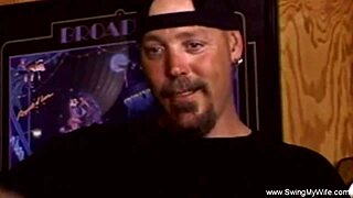 does the swinger wifey enjoy getting exposed?