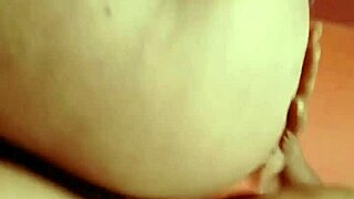 sundaydogood614 shows off smooth shaved slit