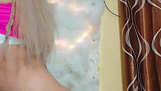 pretty transsexual rosadita y linda in crossdressing adventure