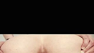 Wife Achieves Orgasm From Anal