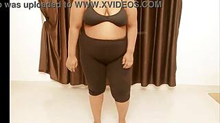 Intriguing sexy Indian girl from Jharkhand.