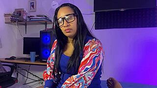 Madrasta Seduces Enteado With Her Big Tits For Roleplay