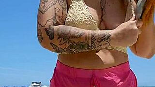 Found a Lover at the Beach, Now I’m Almost Naked to Tease Him