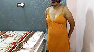 Hot Mallu Girl's Wild Anal Sex with Receptionist in Hotel Room