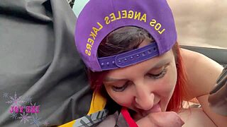 Gostosas Engolindo Rola, Redhead Takes Big Cock in Wild Action!