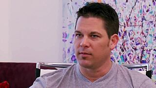 couple defines their arrangement with confidentiality