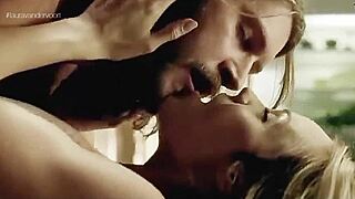 Holy cow, Laura Vandervoort's sexiest moments are just unreal!