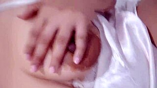 Hot Milf Fingers Wet Pussy in Solo Masturbation!