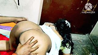 Conversational-Emoji shadi me ja rhi bhabhi ki wild chudai ho gayi yaar 🔥