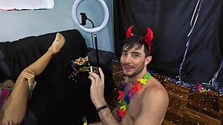 Aula De Carnaval Com Nicoly Mattos Quem Chupa Melhor Ganha Garganta Profunda Com Direito Leitinho Na Boca!