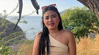 hermosa turista cheats on husband with stranger for cash, huge cock