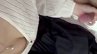 Office girl’s wet pink slit gets wild in amateur massage.