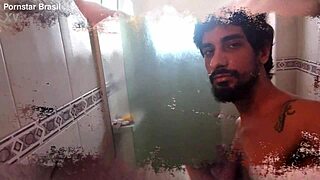 i'm a skinny bwc pornstar bathing and cumming in shower