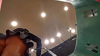 Tracking a stunning Mexican milf at the supermarket