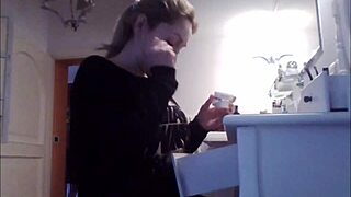 I Love Fucking While Putting On Makeup! So Sexy And Wild!