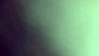 Big ass amateur mature woman's big booty shake