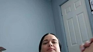 belle petite emy angel looks incredibly sexy.