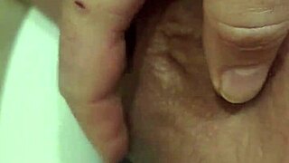 branlette solo, you jerk off alone and cum hard?