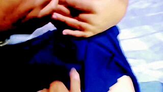 video casero real convencí a esta tonta chamaca de bachillerato de coger y casi se orina del orgasmo