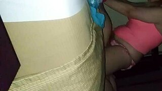 iceynkinky pegs her husband in wife swap