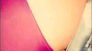 Mexican Prostitute's Outdoor Creampie Ends Siesta