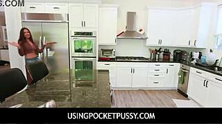 I used teen roommates april and gianna