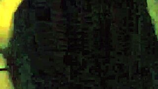 Sri Lankan Housewife Kandy Kane Shows Chubby Amateur Body