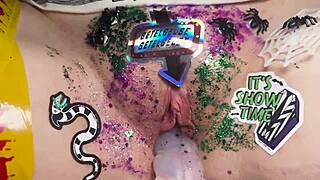 beetlejuice enjoys a sexy massage leading to masturbation and hot sex